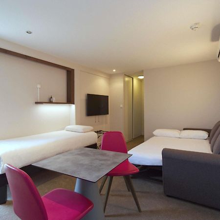 Greet Hotel Dijon Sud Longvic Buitenkant foto
