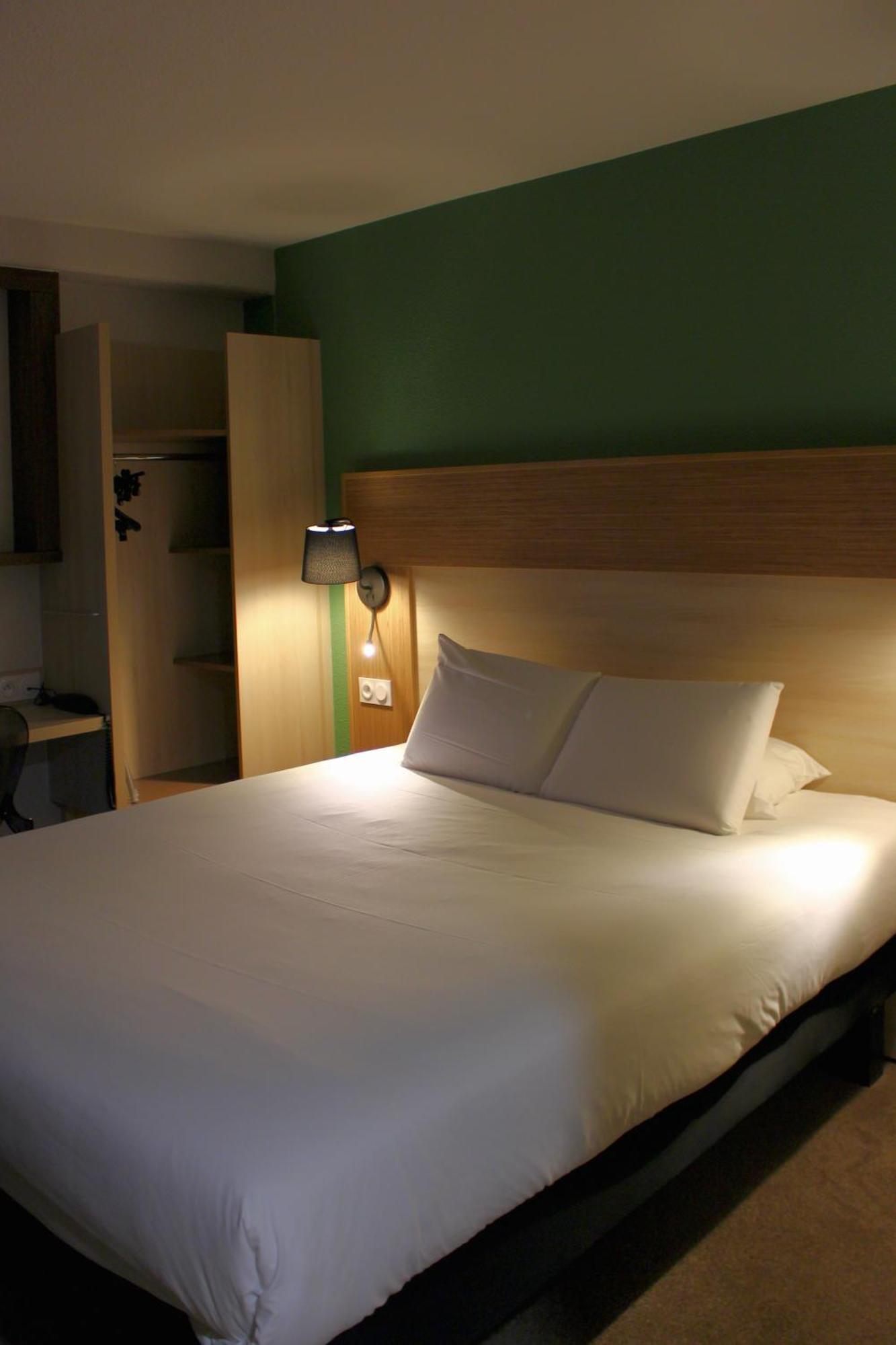 Greet Hotel Dijon Sud Longvic Buitenkant foto