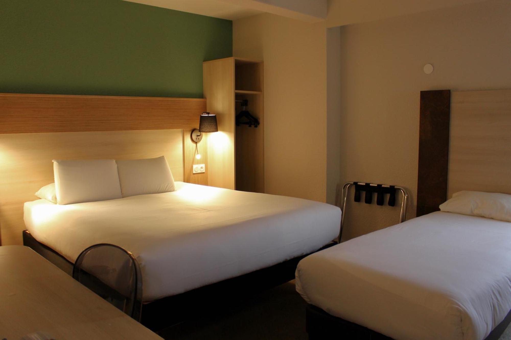 Greet Hotel Dijon Sud Longvic Buitenkant foto