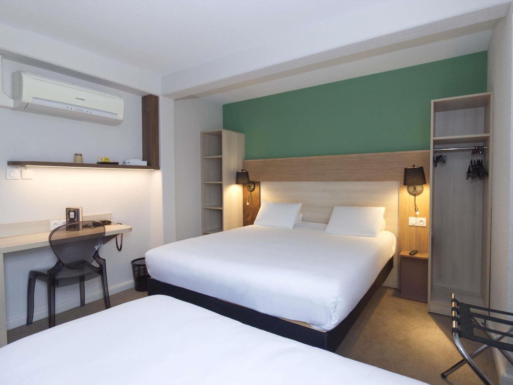 Greet Hotel Dijon Sud Longvic Buitenkant foto